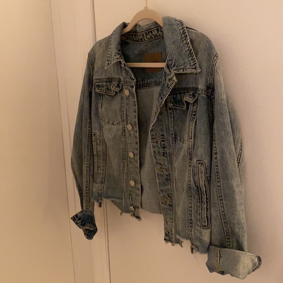 Jean Jacket - Picture 2 of 3